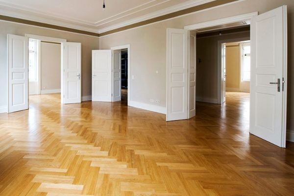 Parquet Pamplona · Lijado y barnizado de parquet en Pamplona